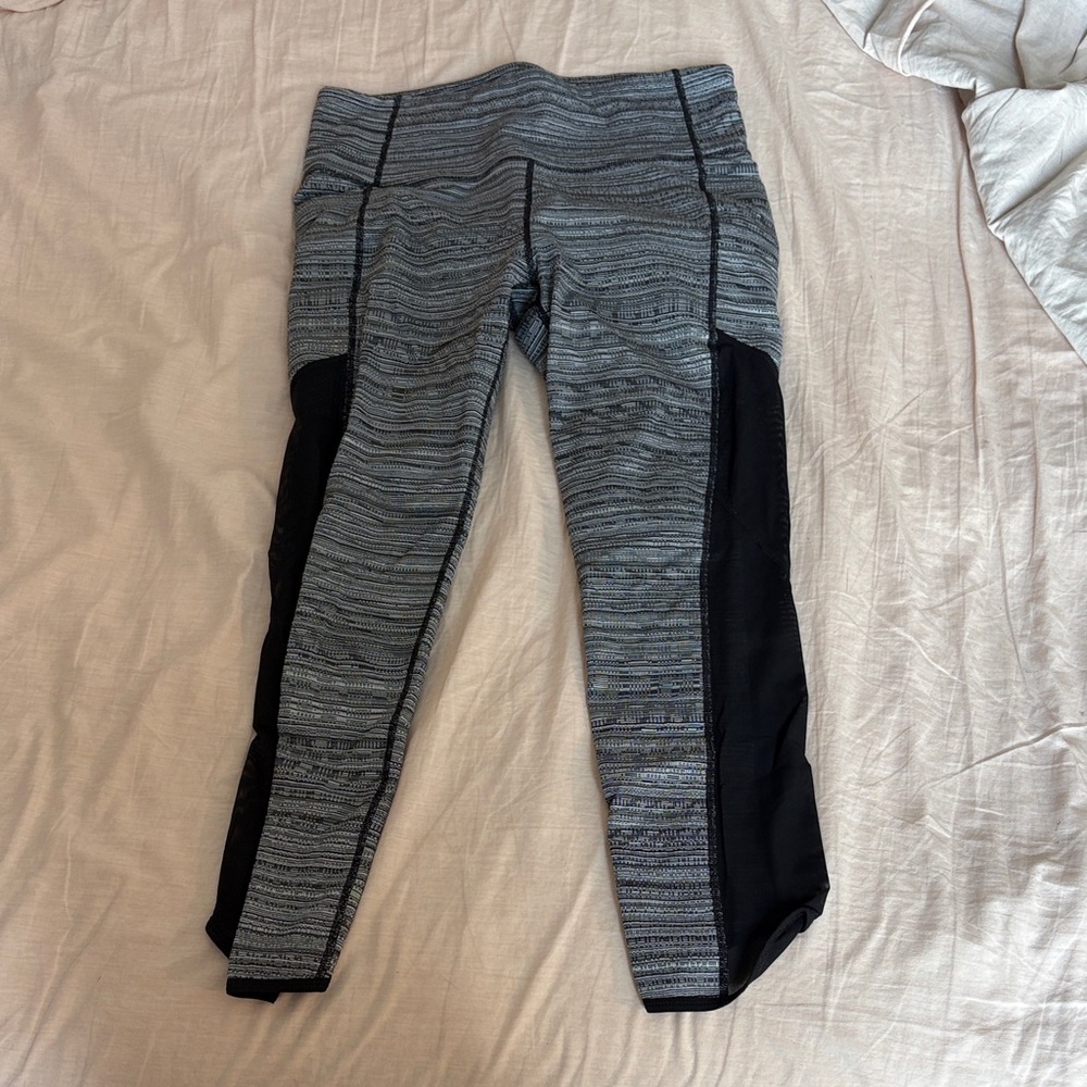 Athleta Monochrome Patterned Leggings